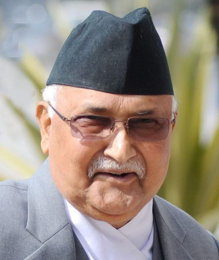 ‘राजेन्द्र महताेजीलाई सिमानामा नाकाबन्दी गरेर, पेट्रोल आउन नदिएर विकास हुन्छ?´ – ओलि