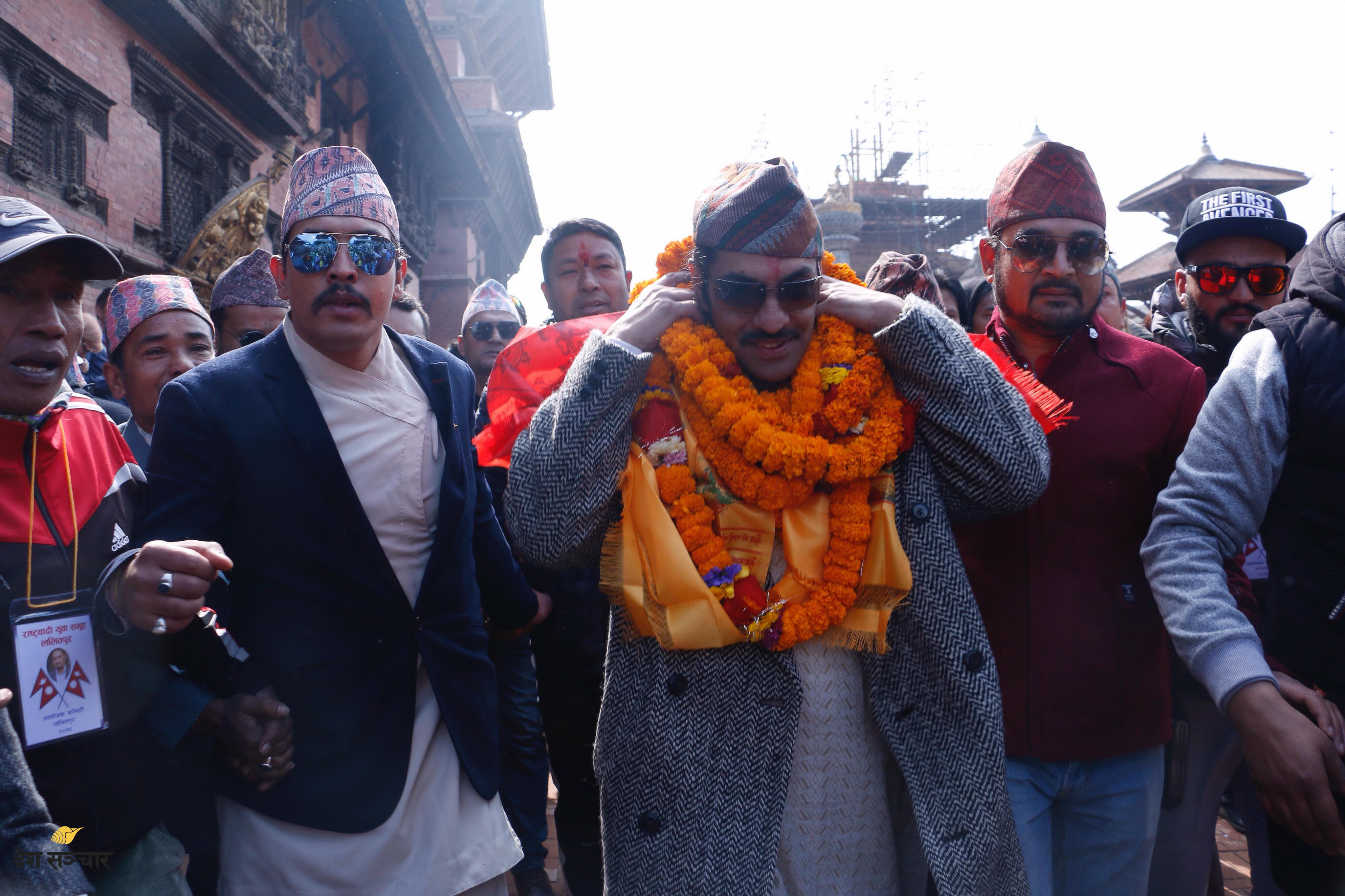 पुर्व युवराज पारसद्वारा कुमारीबाट टीका ग्रहण , स्थानीयद्वारा भब्य स्वागत