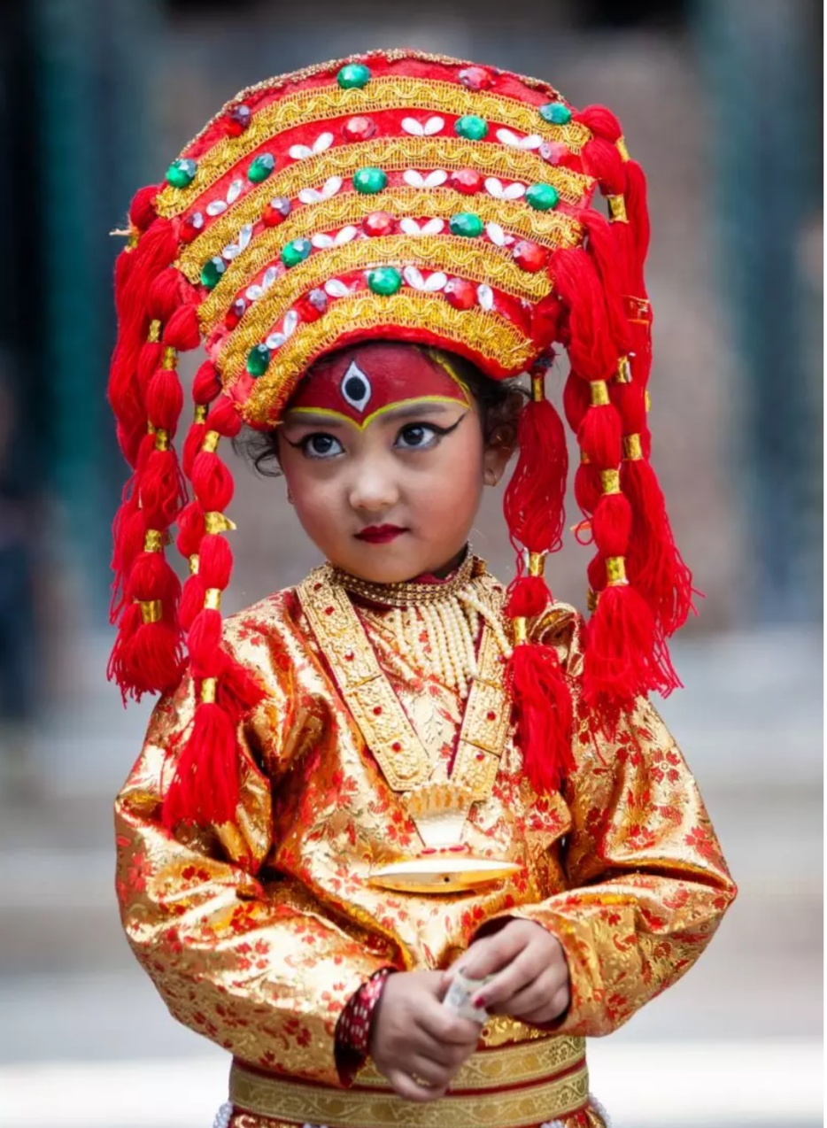 आज असोज ८ गते जीवित देवी कुमारीको दर्शन गर्दै हेर्नुस् आजको राशिफल