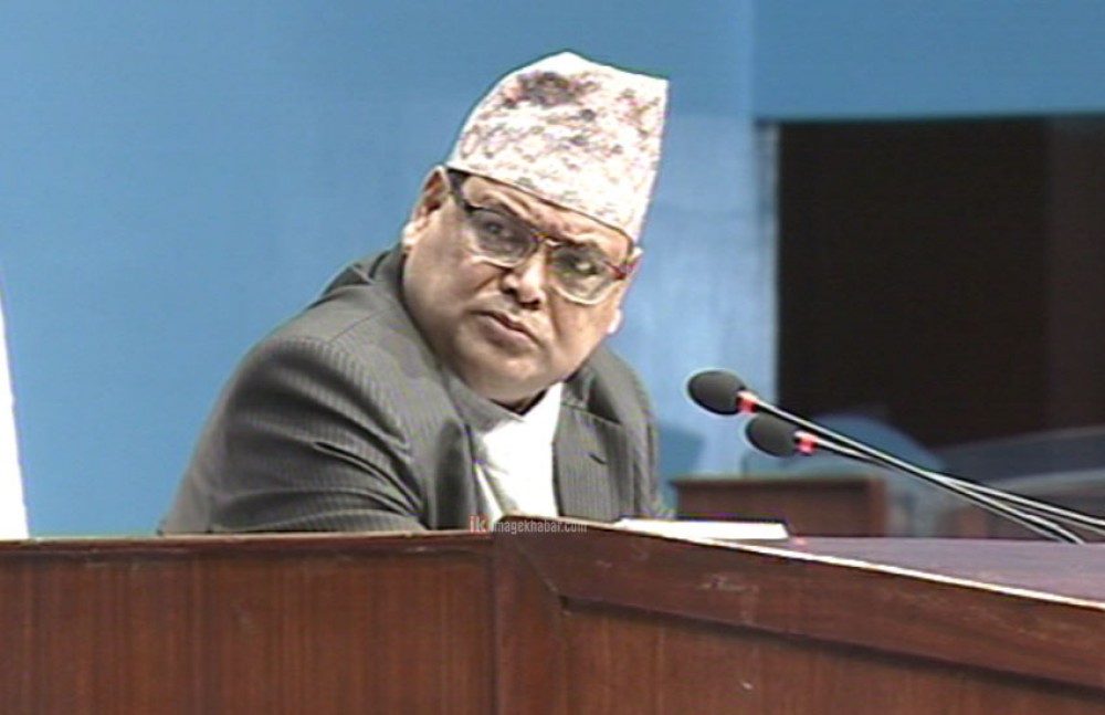 महराले रोशनीको कोठामा १ घण्टा १९ मिनेट बिताएको खुलासा