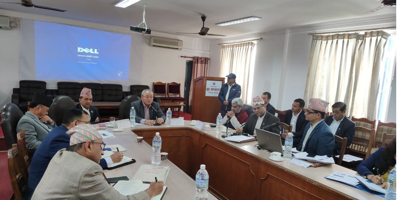 कोरोनाको झुटो प्रचार गरे ६ महिना कैद ; भीडभाड हुने कार्यालय बन्द गर्ने तयारी