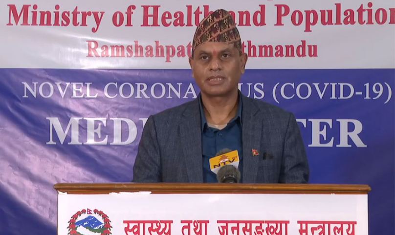 चिकित्सक संघले स्वास्थ्य सचिवलाई भन्यो, ‘बोल्दा होस् गर’