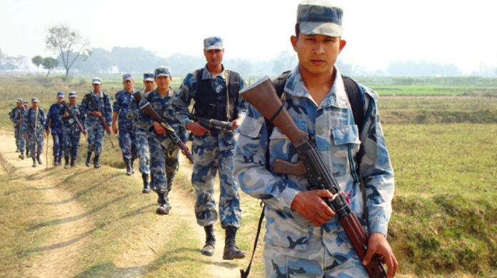 नेपाल–भारत सीमामा भारतीयद्वारा सशस्त्र प्रहरीको हतियार खोस्ने प्रयास ; एक राउण्ड हवाई फायर