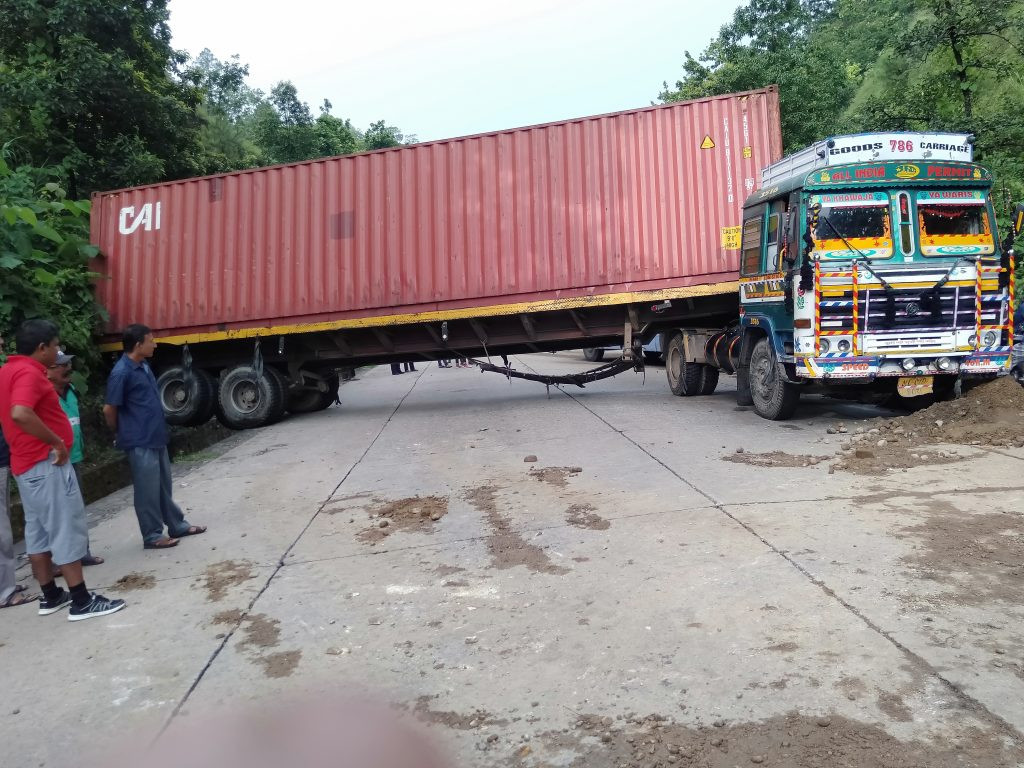 भारतीय कन्टेनरले महामारी फैलाउन सक्ने त्रास