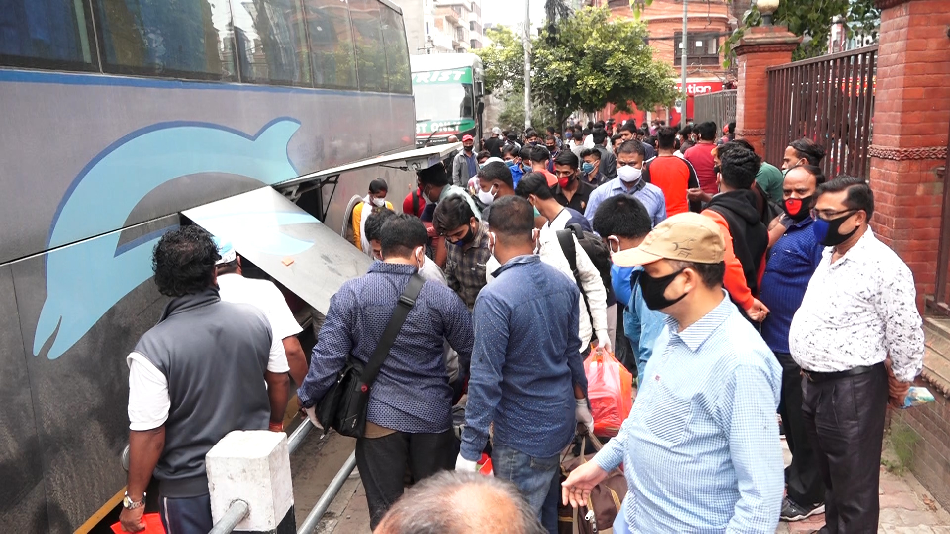 भारतले फिर्ता लग्यो काठमाडौंमा रोकिएका आफ्ना नागरिक