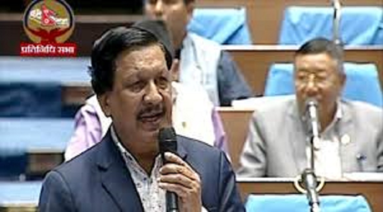 नागरिक आफै सडकमा आएर सरकार फाल्नुपर्ने अवस्था आयो भने शुभसंकेत होइन’