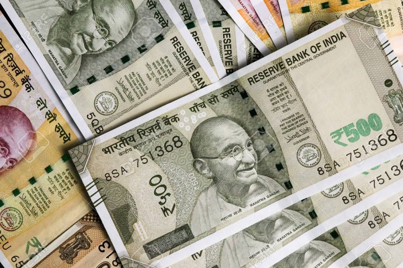 झापामा ७५ हजार बराबरको नक्कली भारतीय नोटसहित दुई जना पक्राउ