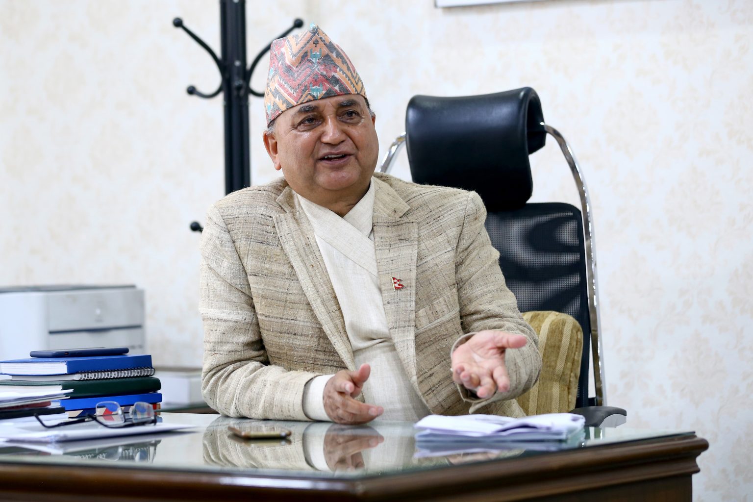 स्वास्थ्य सामग्री खरिद प्रकरणमा तानिए उपप्रधानमन्त्री पोखरेल
