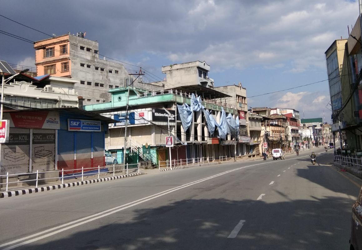 २५ हजार बढी संक्रिय संक्रमित भए पुनः लकडाउन