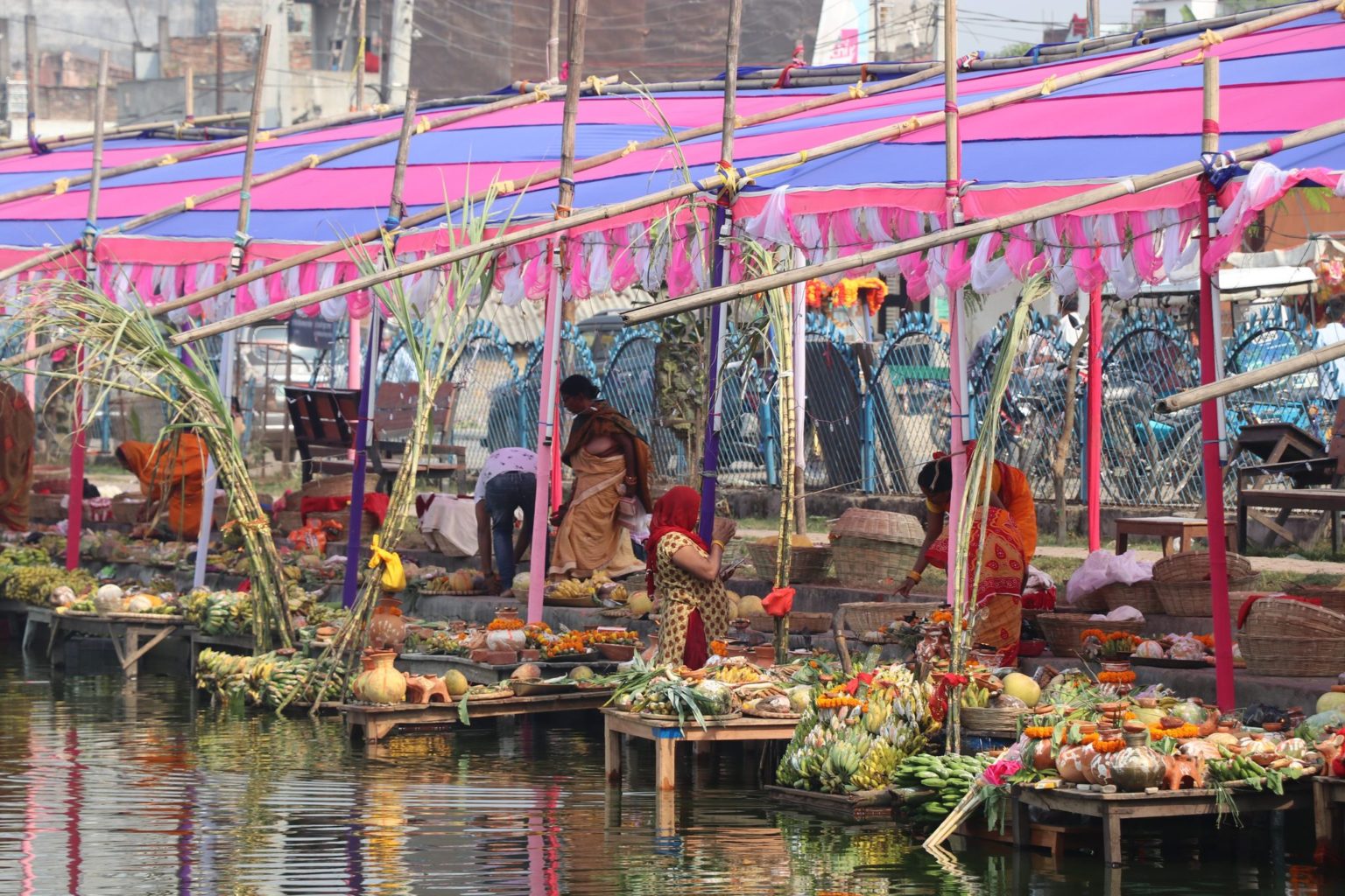 जनकपुरधाममा छठको रौनक
