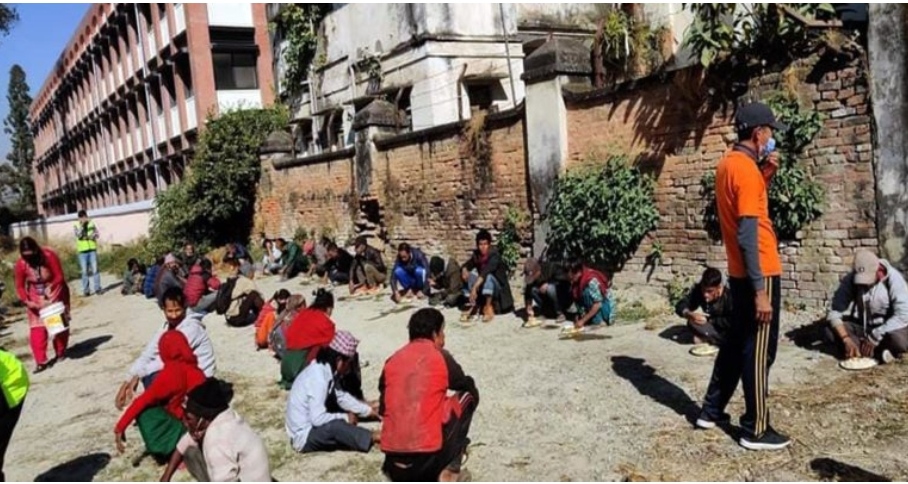 नि:शुल्क खाना अब खुलामञ्चको सट्टा थापाथलीमा