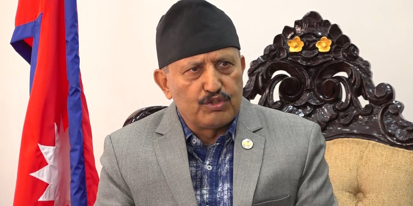 ढुक्क भएर कक्षा १२ को परीक्षा दिन शिक्षामन्त्री पोख्रेलको अनुरोध