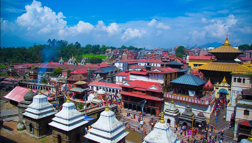 नौ महिनापछि खुल्यो पशुपति मन्दिर, भक्तजनको चाप