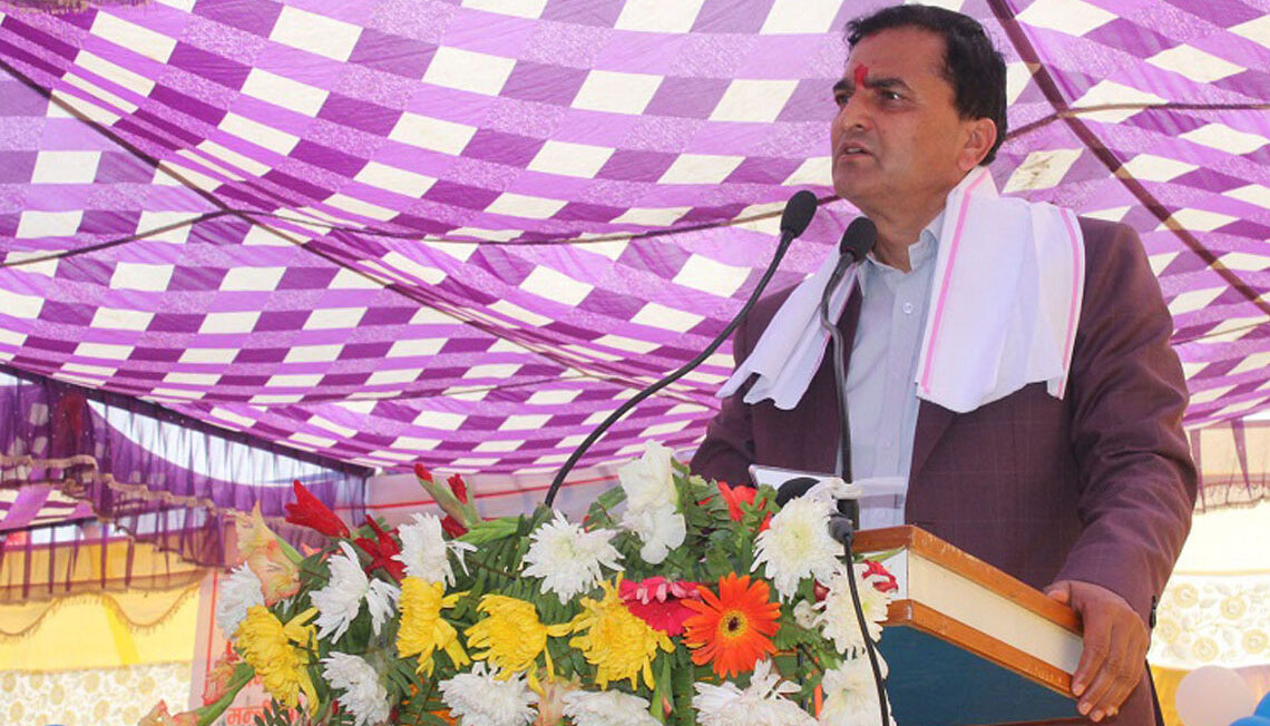 योगेश भट्टराई भन्छन्: ओलीका कारण मुलुक गृहयुद्धतिर धकेलिन लाग्यो