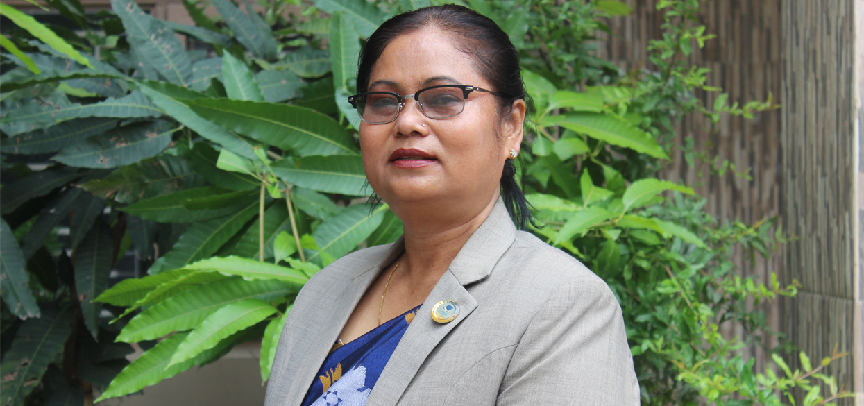‘अब जे–जे गर्छन्, ओलीले गर्छन्’ भन्दै भगवती चौधरी पार्टीको बैठकको बीचमा बहिष्कार