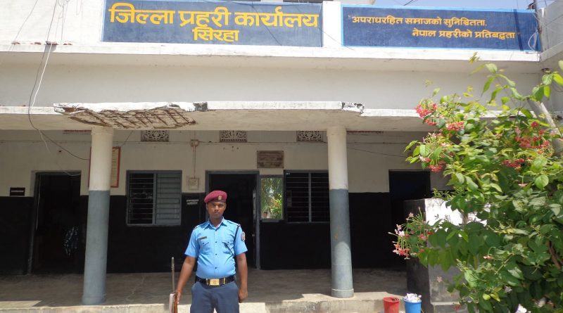 रक्सी चोरेको आरोपमा ३ प्रहरी निलम्बित
