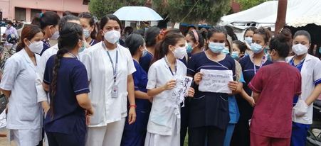 स्वास्थ्यकर्मीमाथि हातपात गर्नेलाई कडा कारबाही गर्न स्वास्थ्य मन्त्रालयको माग