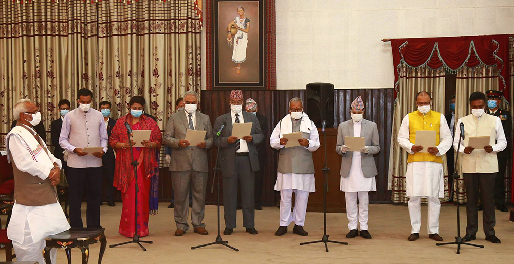 संघीय सरकारमा प्रदेश २ बाटै दुई उपप्रधानसहित १४ मन्त्री (मन्त्रिपरिषदको कार्यविभाजसहित)