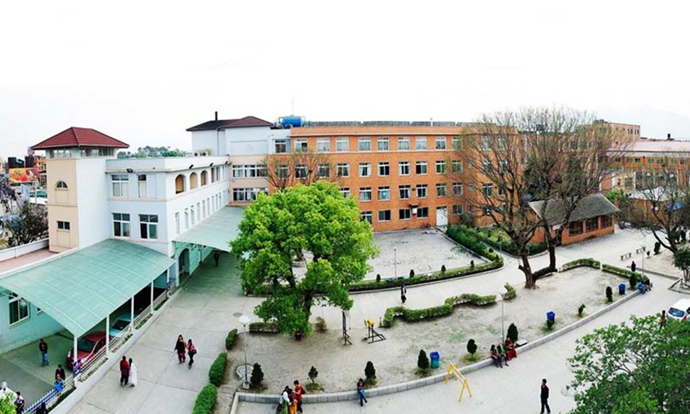 काठमाडौंमा संक्रमित घटे पनि अस्पतालमा भर्ना हुनेको संख्या घटेन