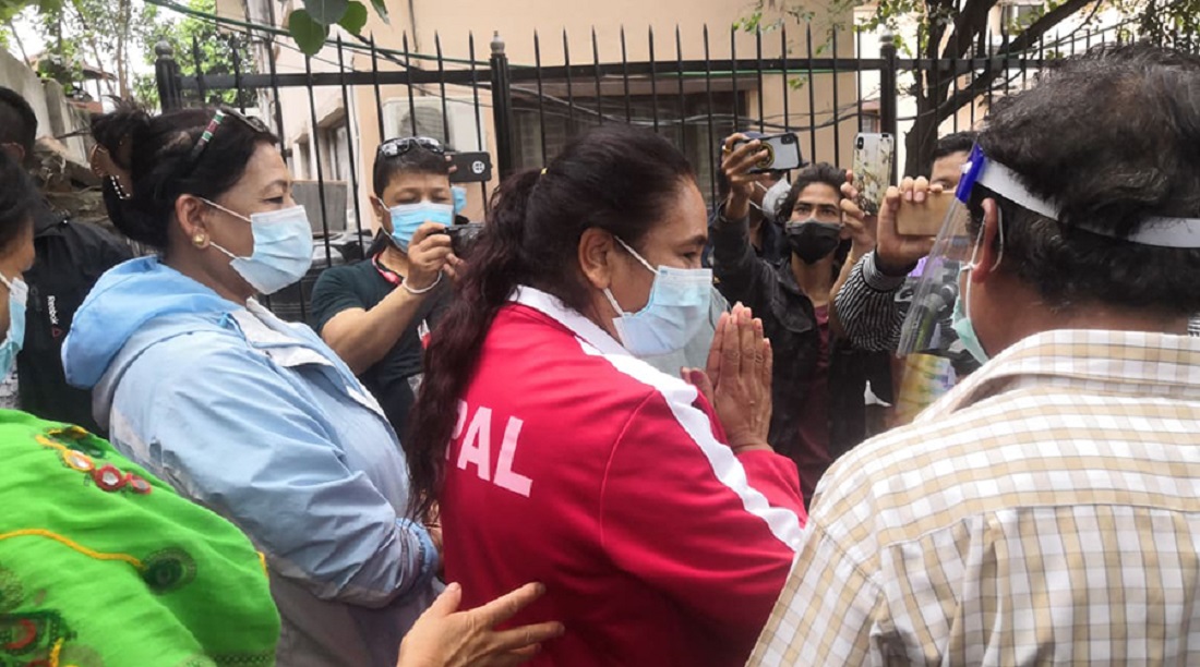 दलित युवतीलाई कोठा नदिएको आरोपमा पक्राउ प्रधान रिहा