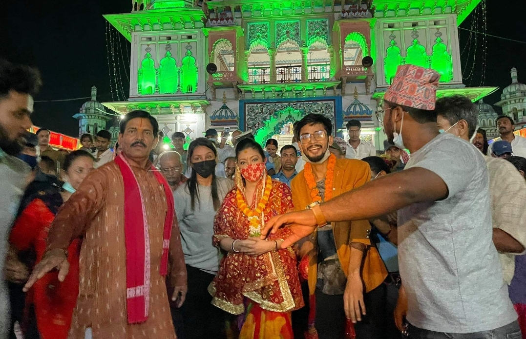 पूर्व युवराज्ञी हिमानी जनकपुरधाममा