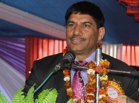मल नल्याएर देशभरका किसान सताएका ठेकेदार हुमनाथ कोइरालाले आफ्नो कम्पनीको सेयर बिक्री गरे