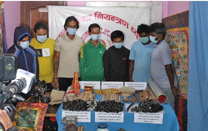 नेपालबाट हङकङमा अवैध लागूऔषध कारोबार गर्ने ७ जना पक्राउ