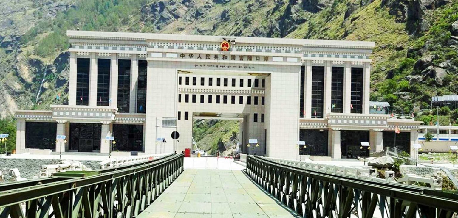 चीनबाट आयात भएका सामग्रीको परीक्षण हुँदै