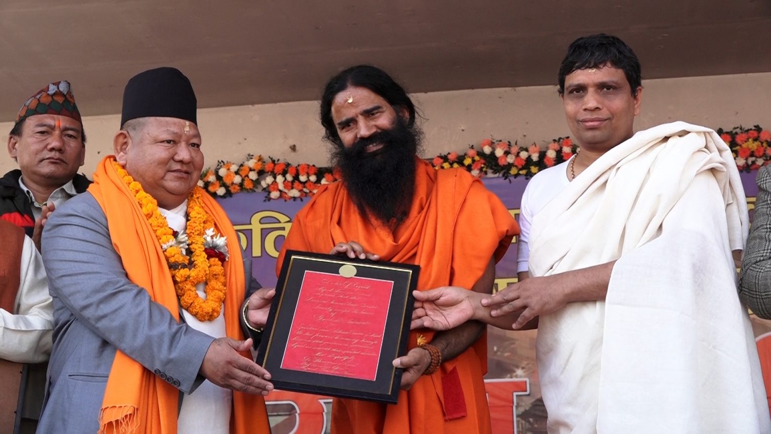 योगगुरु रामदेवलाई नेपालको ब्राण्ड एम्बेस्डर बन्न मन्त्री आलेको प्रस्ताव