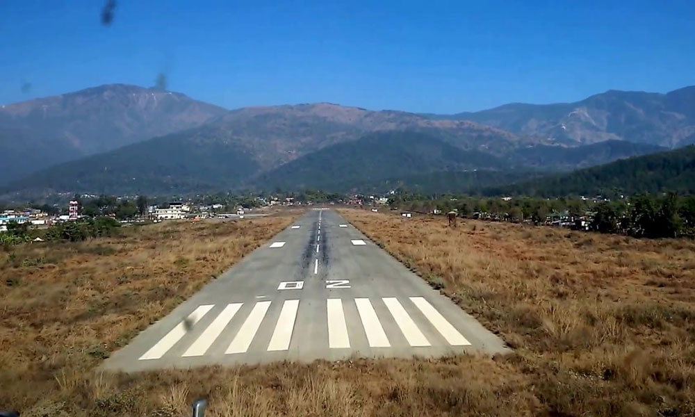 सुर्खेत विमानस्थल २५ दिन बन्द हुँदै