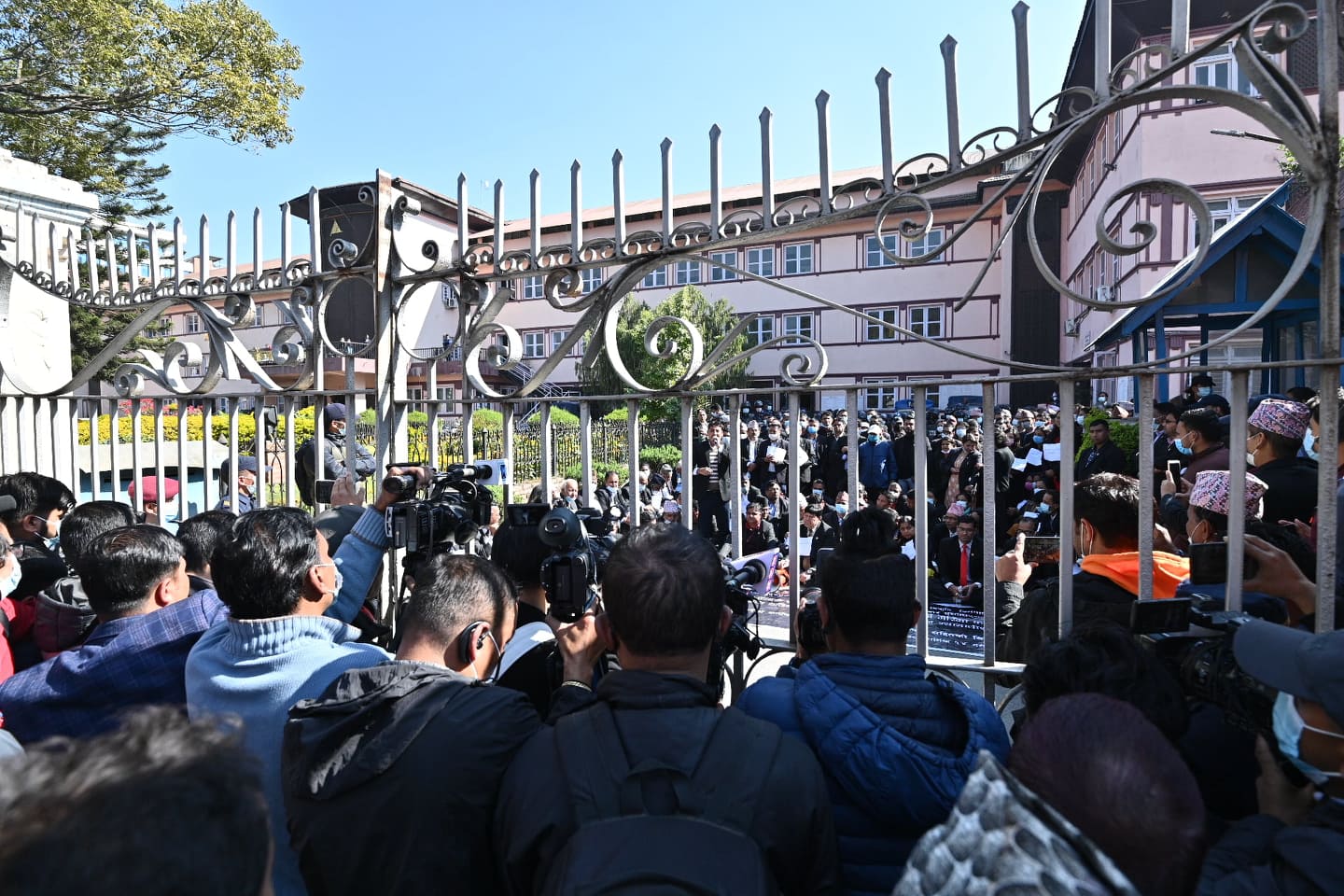 नेपाल बारले सोमबारदेखि सर्वोच्च केन्द्रित आन्दोलन गर्ने