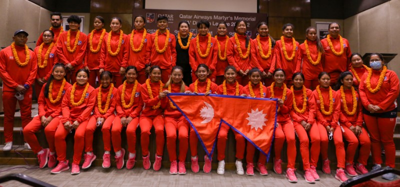 नेपाली महिला फुटबल टोली आज  बंगलादेश प्रस्थान गर्दै