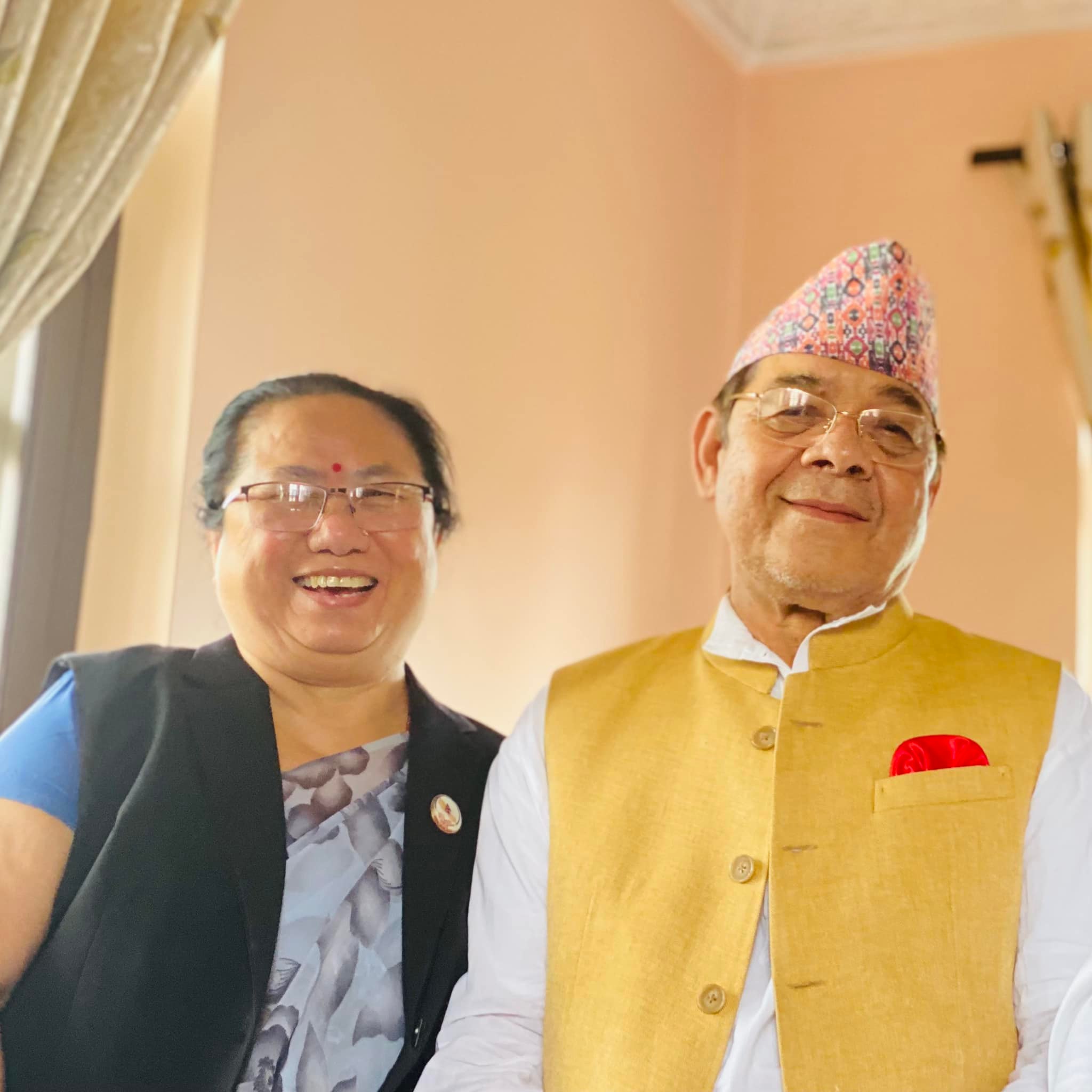 वामदेव गौतम दम्पतीलाई कोरोना
