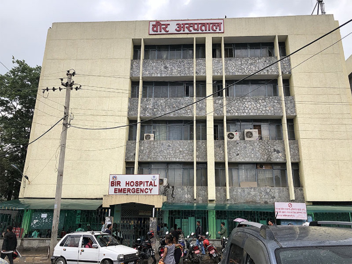 निर्मल लामा प्रतिष्ठानद्वारा वीर अस्पताललाई आईसीयू बेड