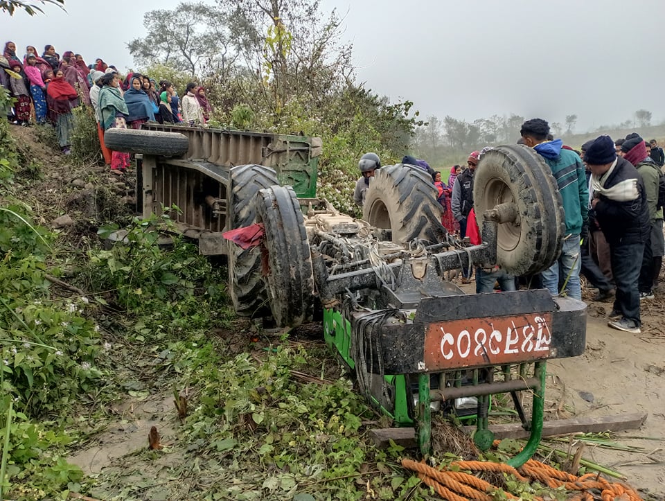कपिलवस्तुमा ट्याक्टर दुर्घटना, दुई जनाको मृत्यु, चार घाइते