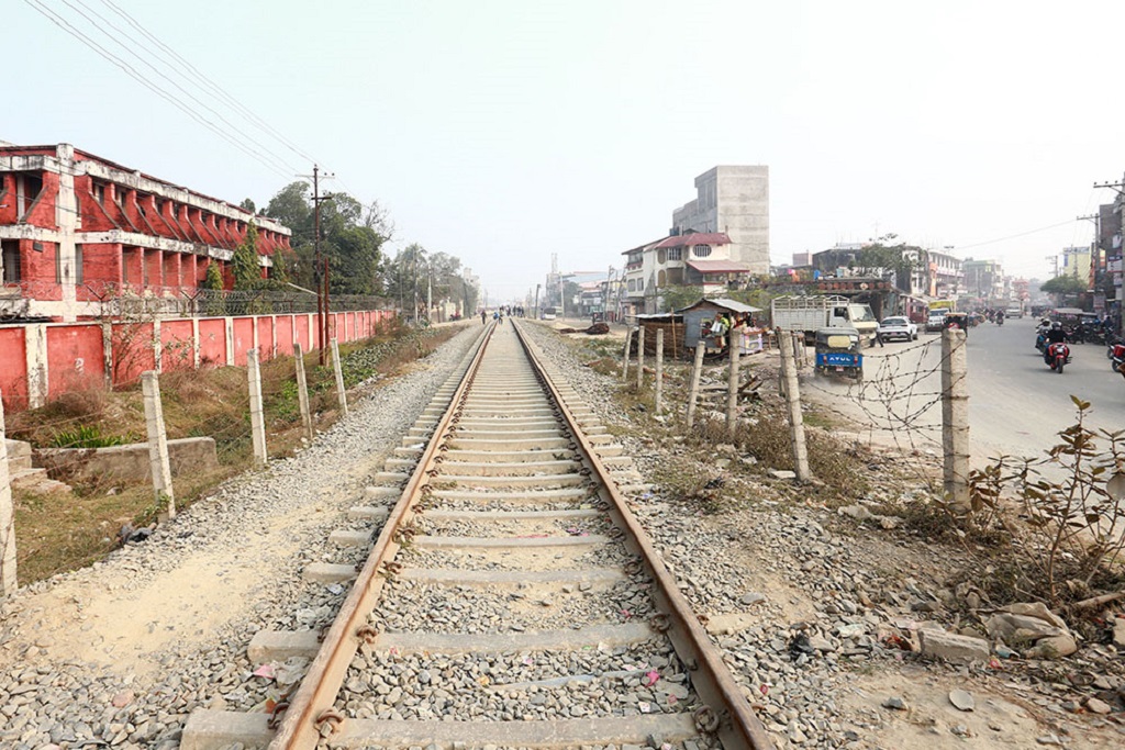 रेल सञ्चालनको तयारीका लागि लिगमा रहेका हाटबजार हटाइँदै