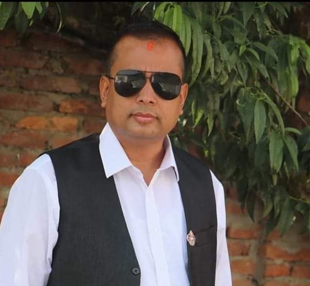 गौरादहमा राप्रपाको मेयर उम्मेदवार गोपाल पौडेल को हुन् ?