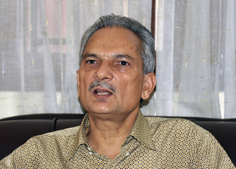 निजगढ विमानस्थलको काम रोक्ने अदालतको फैसलामा बाबुराम भट्टराईको आपत्ति