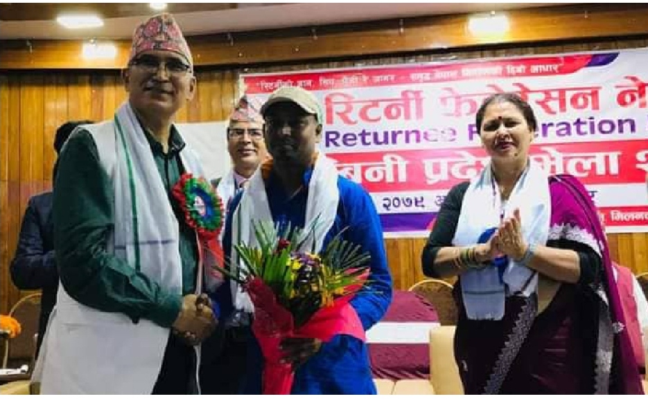 जसपा रुपन्देहीका पूर्वजिल्ला सचिव वर्मा एमाले प्रवेश