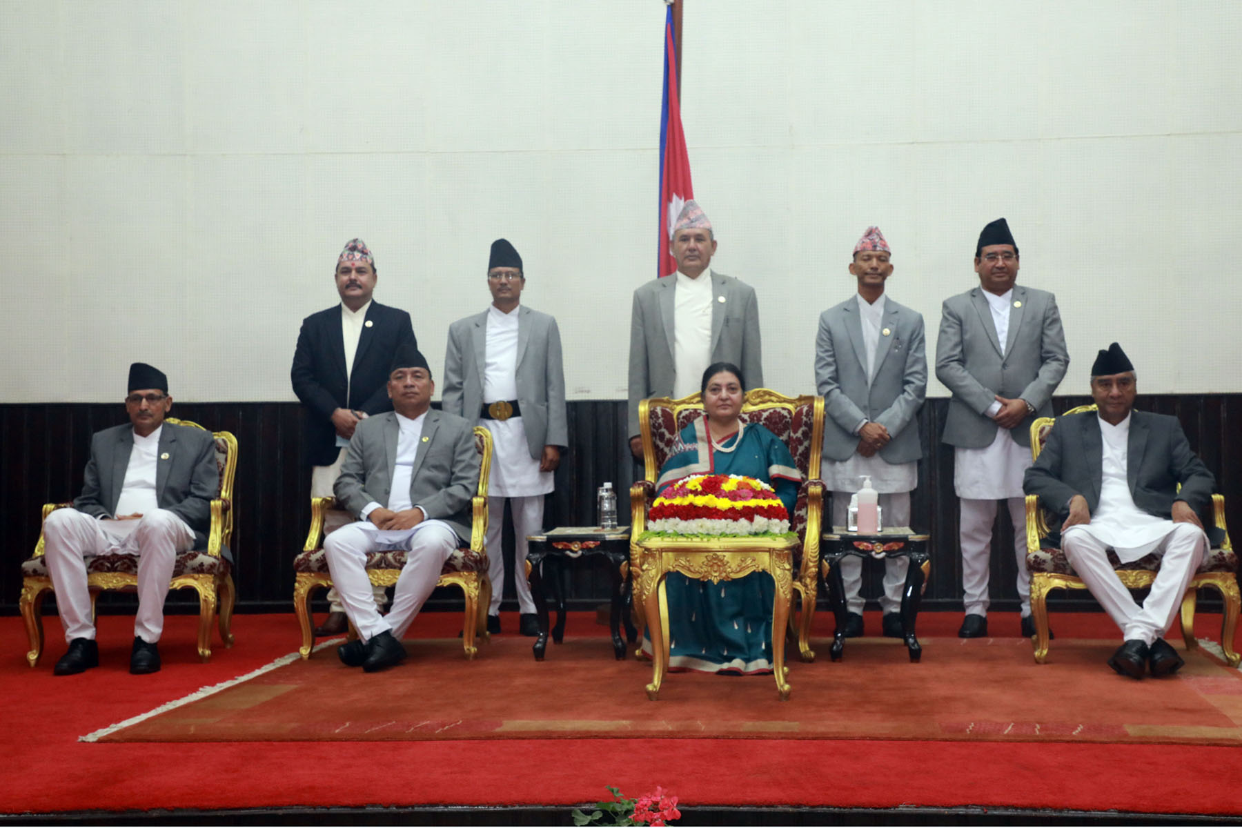 शपथ ग्रहणपछि नवनियुक्त मन्त्रीको पदभार ग्रहण, के–के गरे पहिलो निर्णय ?