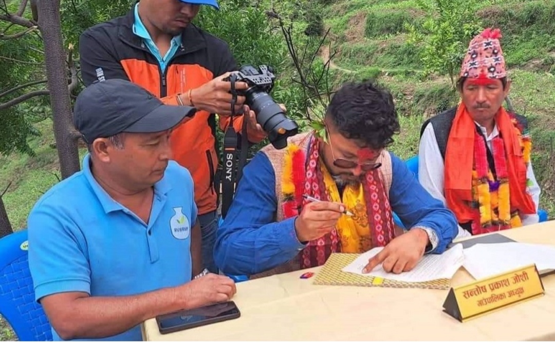 डिलाशैनी गाउँपालिकाले हटायो ६० कर्मचारी