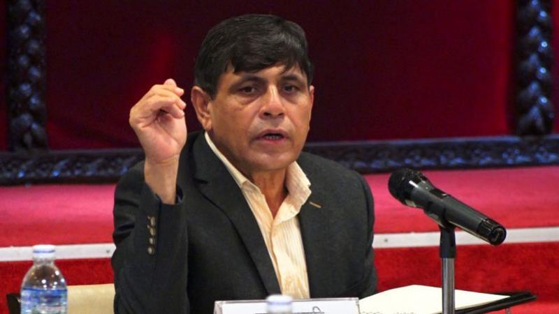 गाडी र साडी व्यापारीसँग राजनीतिज्ञको साइनो जोडिँदा विज्ञान कमजोर भयो : भुसाल