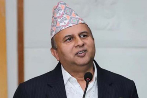 कालोधनलाई सेतो बनाउन गभर्नरमाथि प्रहार : पोखरेल