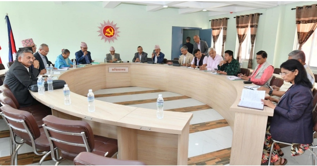 निर्वाचनमा जोडघटाउमा दलहरू : एमालेलाई चुनाव चुनौतीपूर्ण