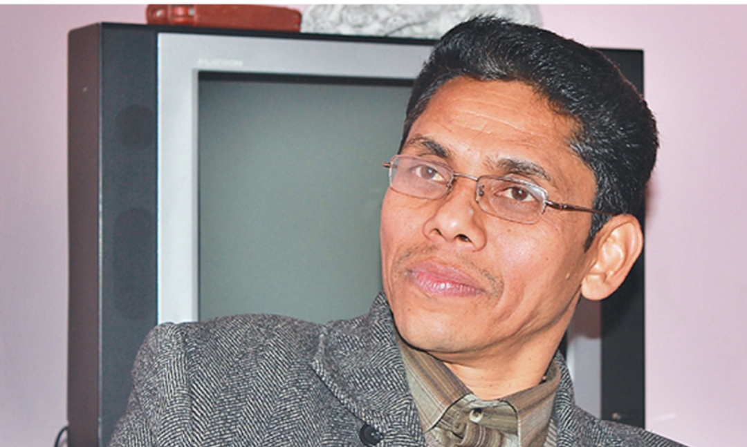 चीनमा के गर्दै छन् प्रकाण्ड ?