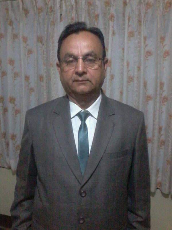 झापा ४ `क´ को प्रतिनिधि भएर बिकाश गरेर देखाउन मन छ : ढुङ्गाना