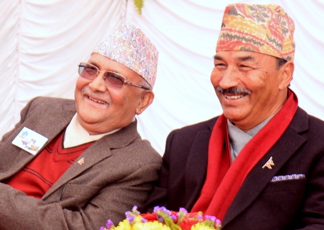 परम्परागत प्रतिस्पर्धी एमालेमाथि थापाको निरन्तर तारिफ, पाएका हुन् ओलीको बचन?