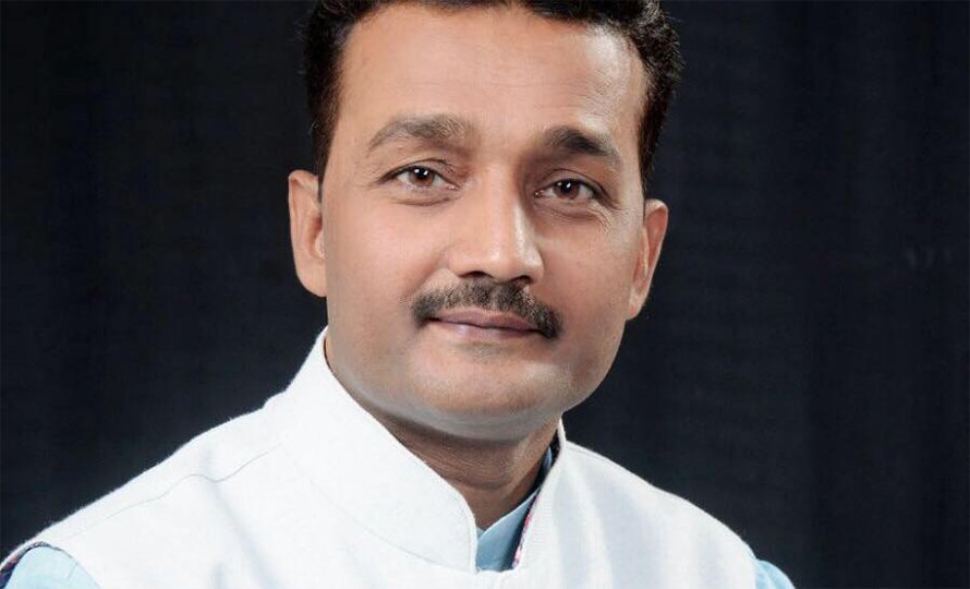 वनमन्त्री यादव अमेरिका प्रस्थान